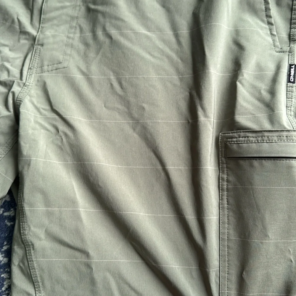 O’Neill Crossover Green Striped Mens Size 40 Shorts